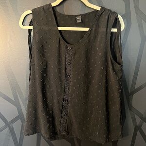 SHEIN Black Textured Sleeveless Blouse